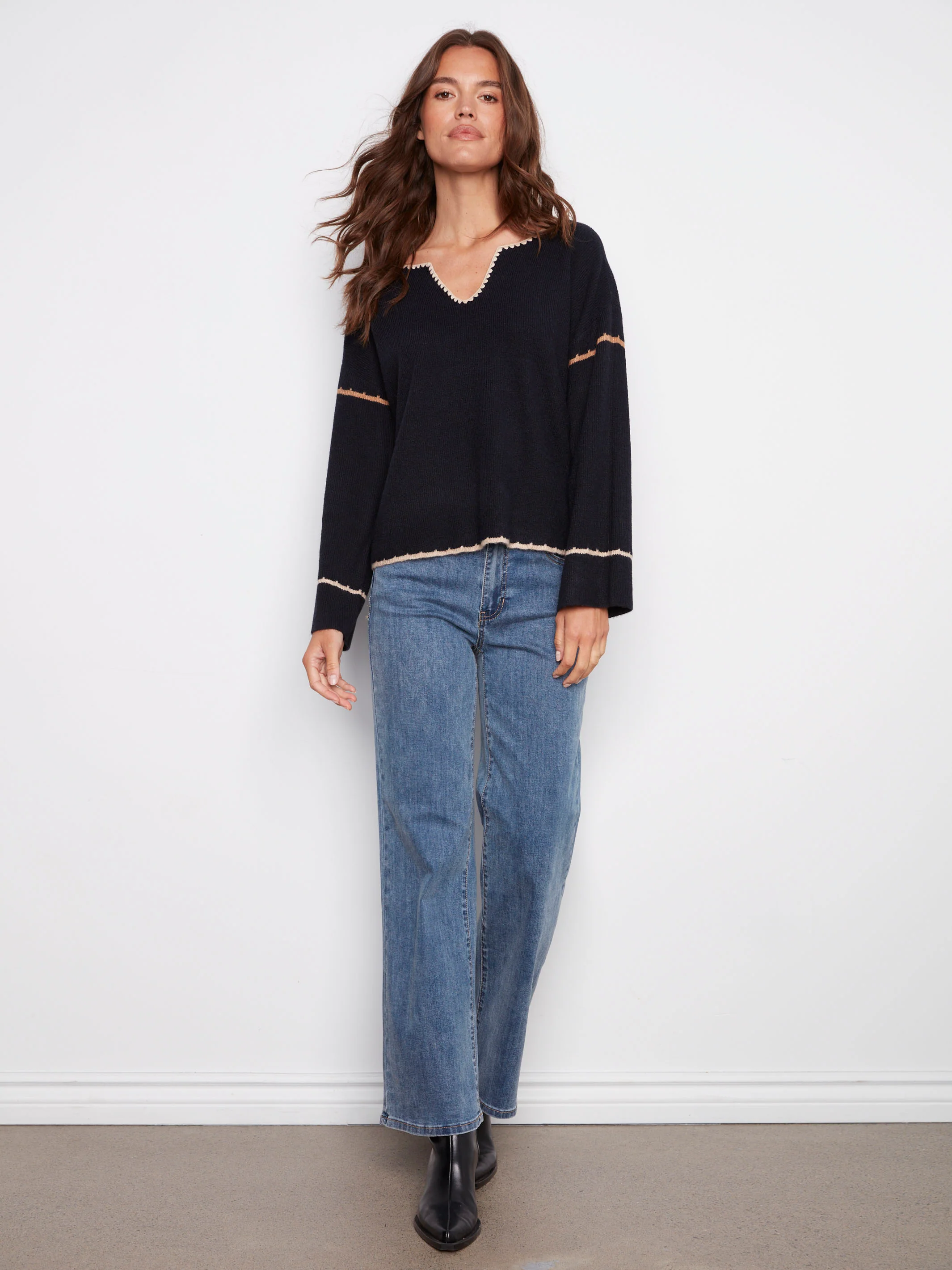 Embroidered Ribbed Sweater With Notch Neck - Navy - Image 10
