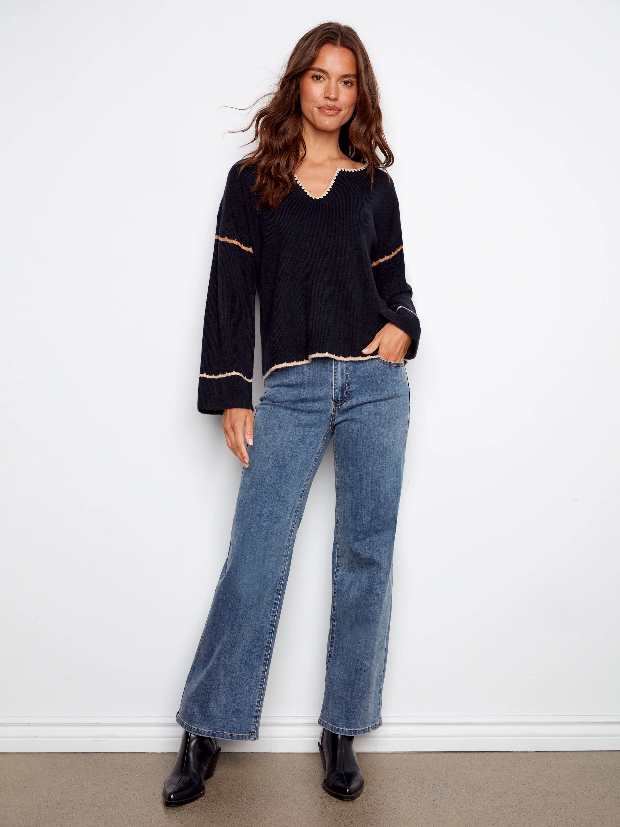 Embroidered Ribbed Sweater With Notch Neck - Navy - Image 3
