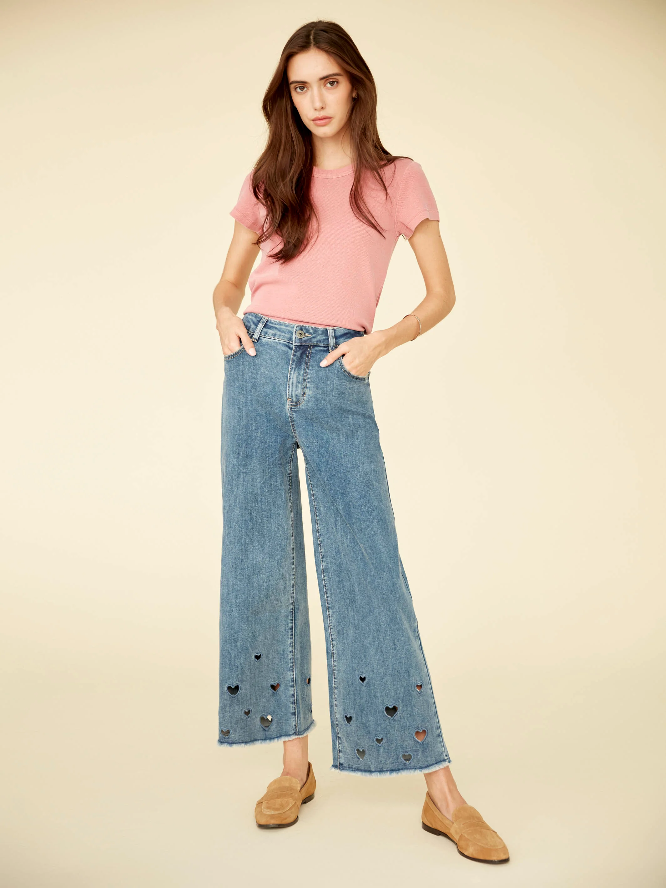 Heart Cutout Wide Leg Jeans - Medium Blue - Image 7