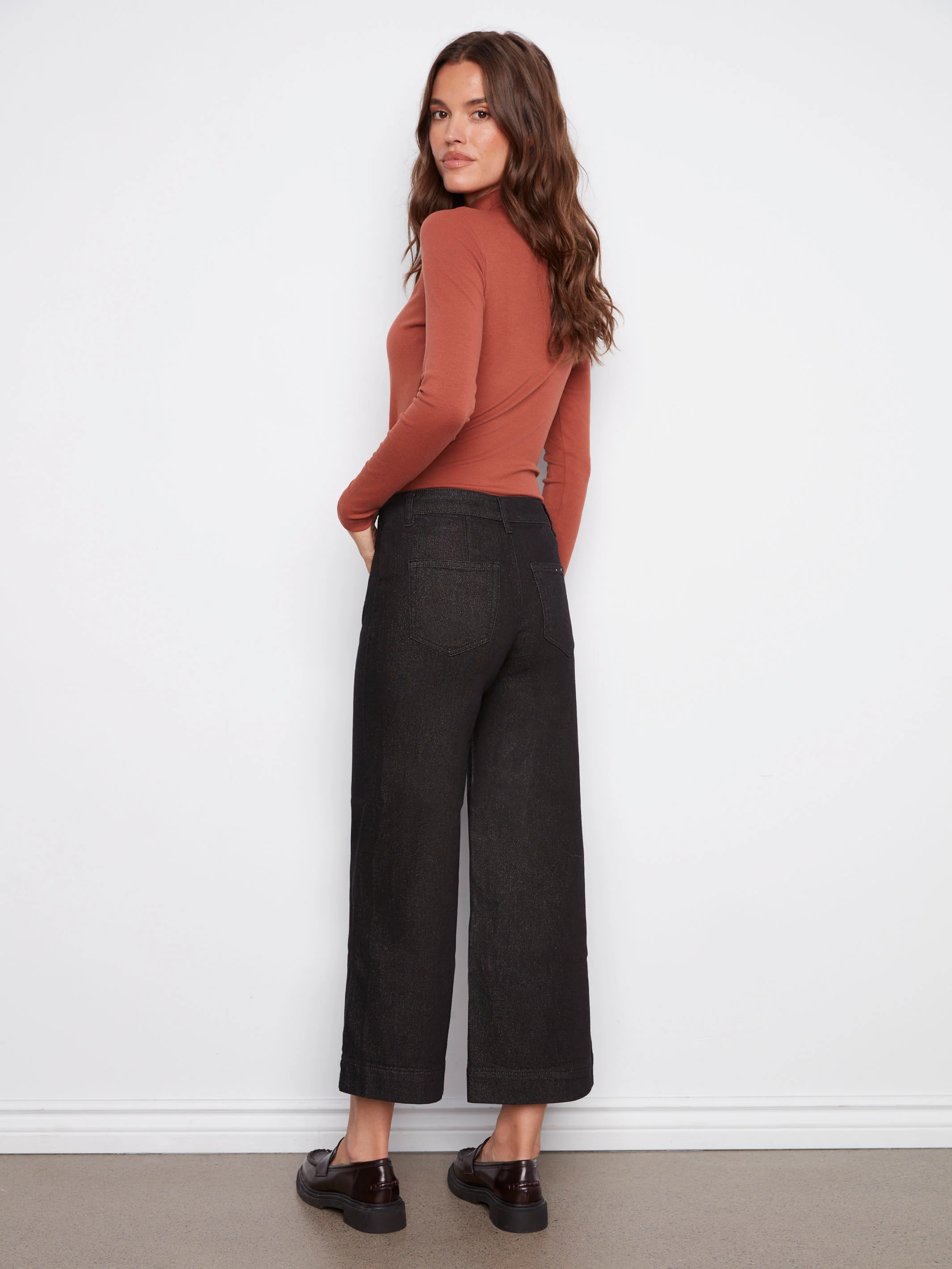 Metallic Patch Pocket Flare Jeans - Black - Image 5