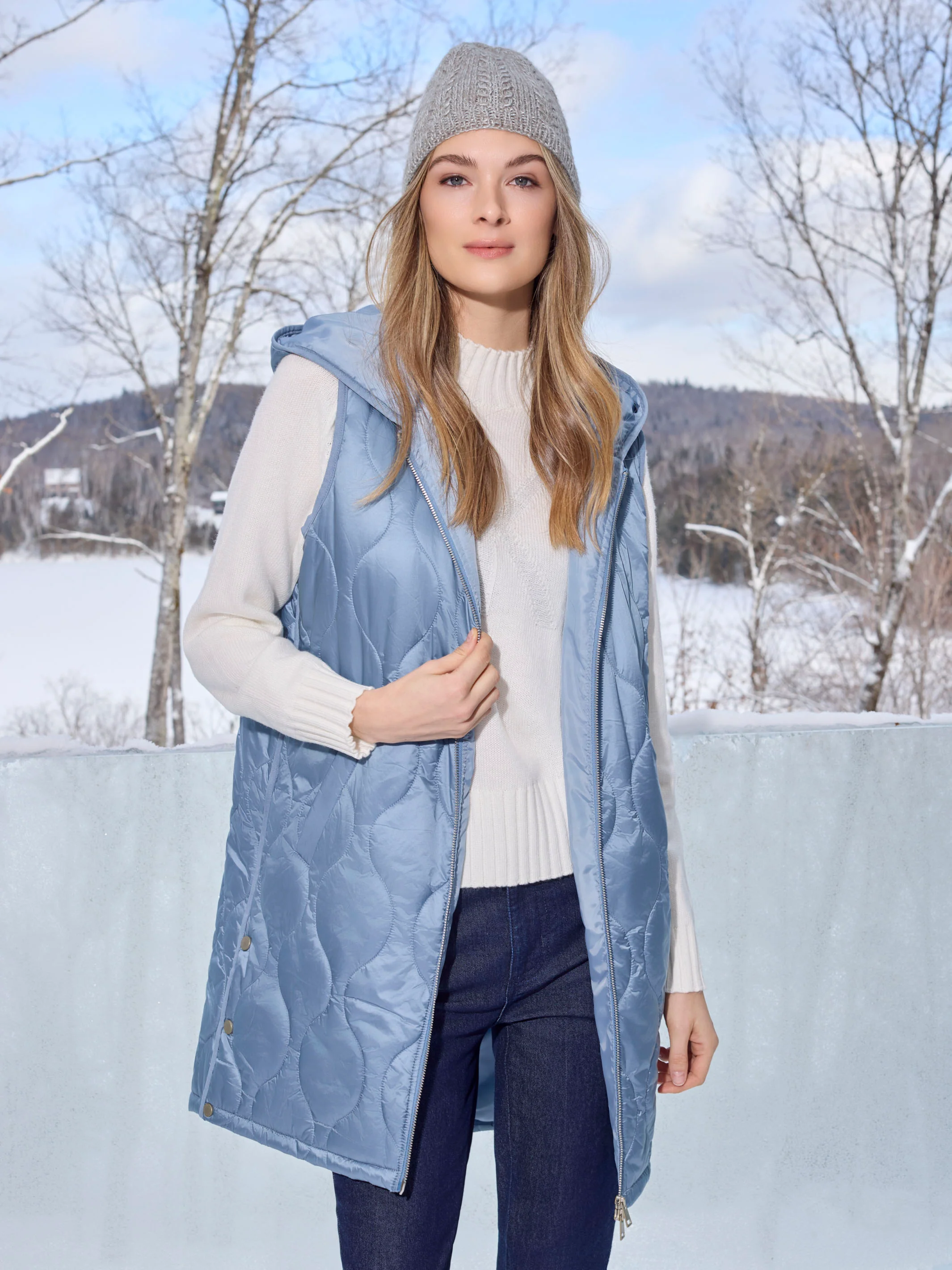 Pearlized Long Hooded Vest - Oxford - Image 7