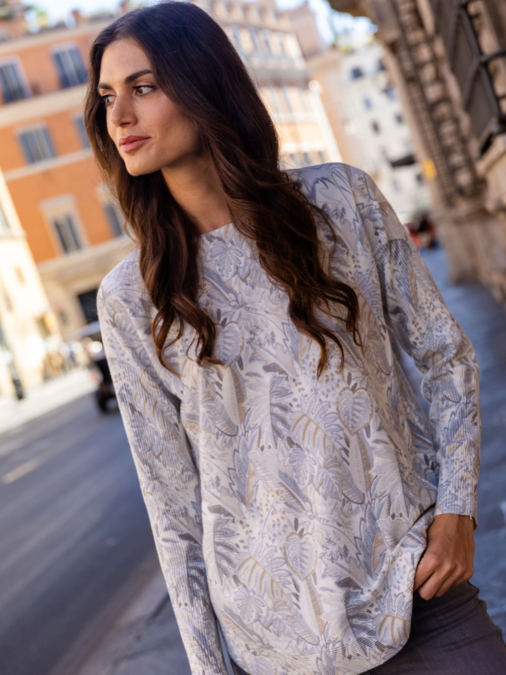 Printed Rounded Hem Sweater - Foliage - Image 8