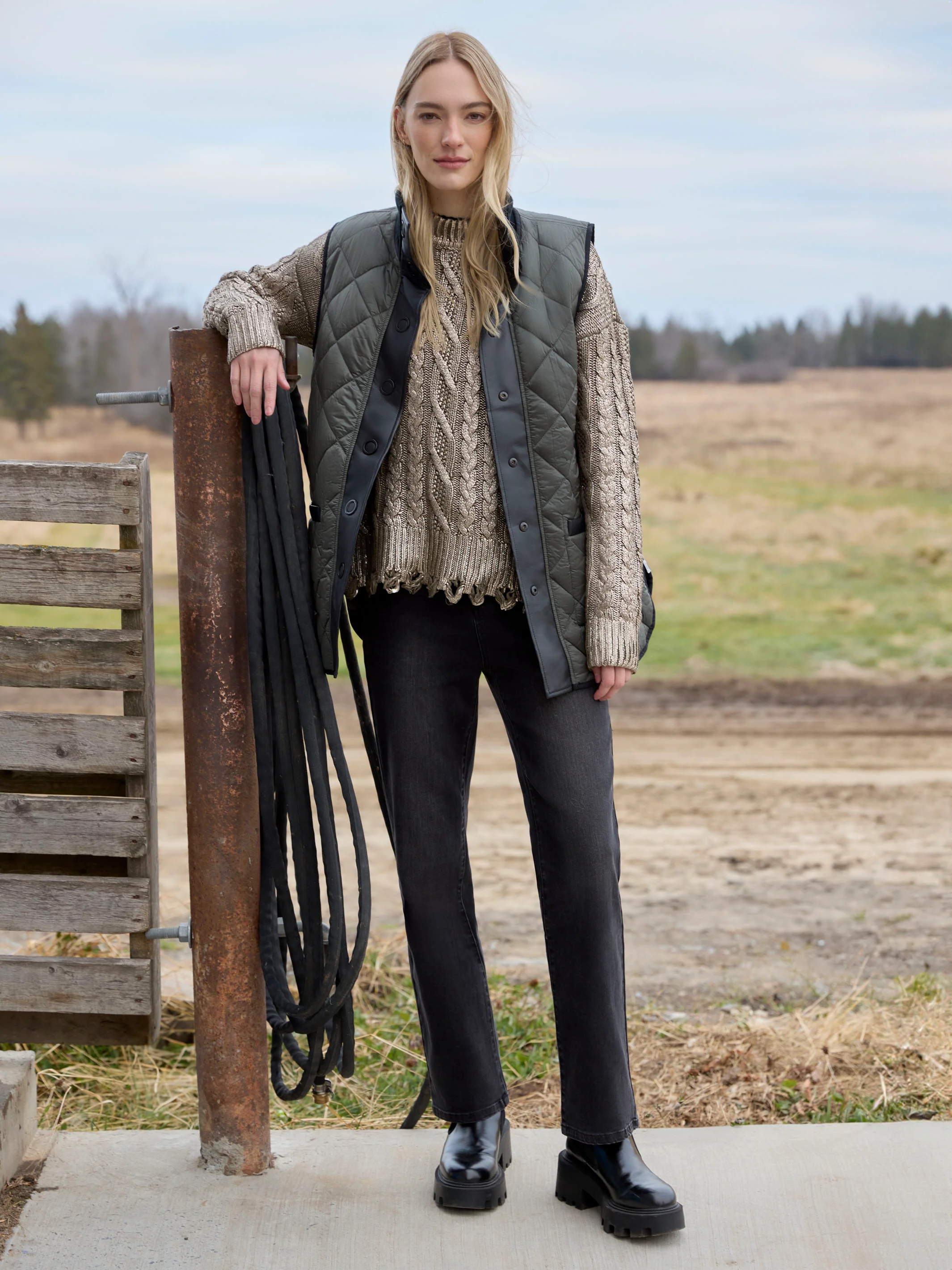 Reversible Button-Front Quilted Vest - Spruce - Image 8